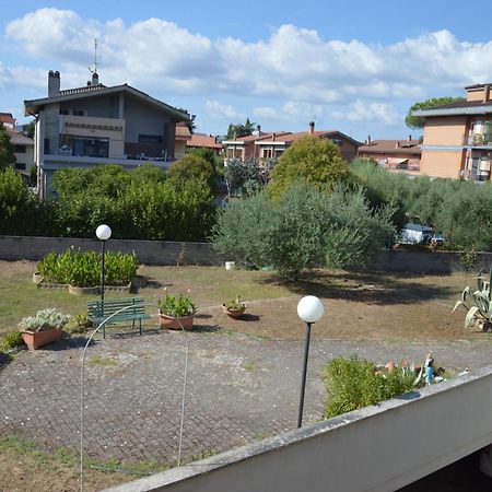 Domus Achille Fosco Ciampino Exterior foto